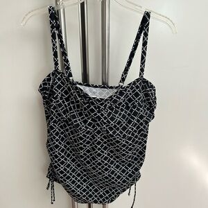 Pattern Tankini Top Size 16